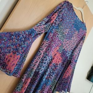 MSK Ladies xl paisley dresses with bell sleeves